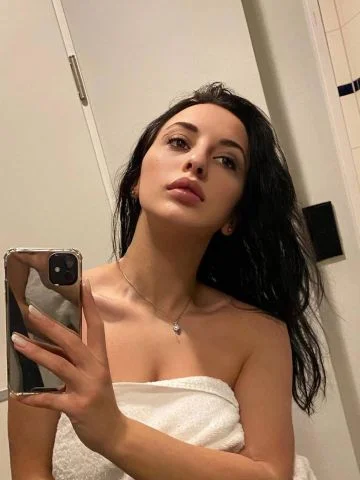 Асия